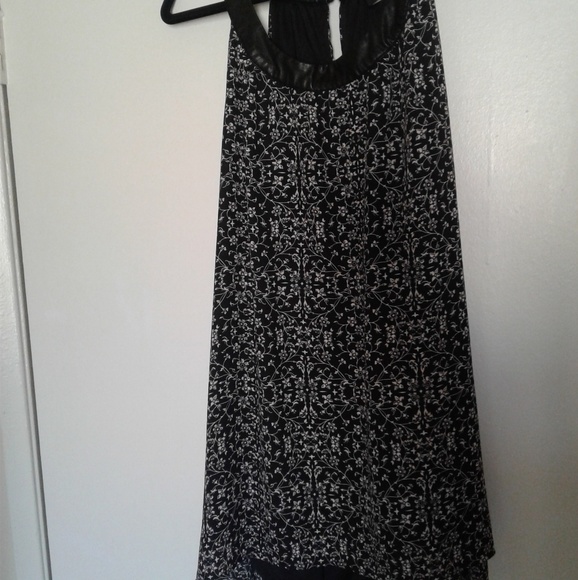 Floral Print Faux Leather High Low Tank Top - Picture 6 of 7